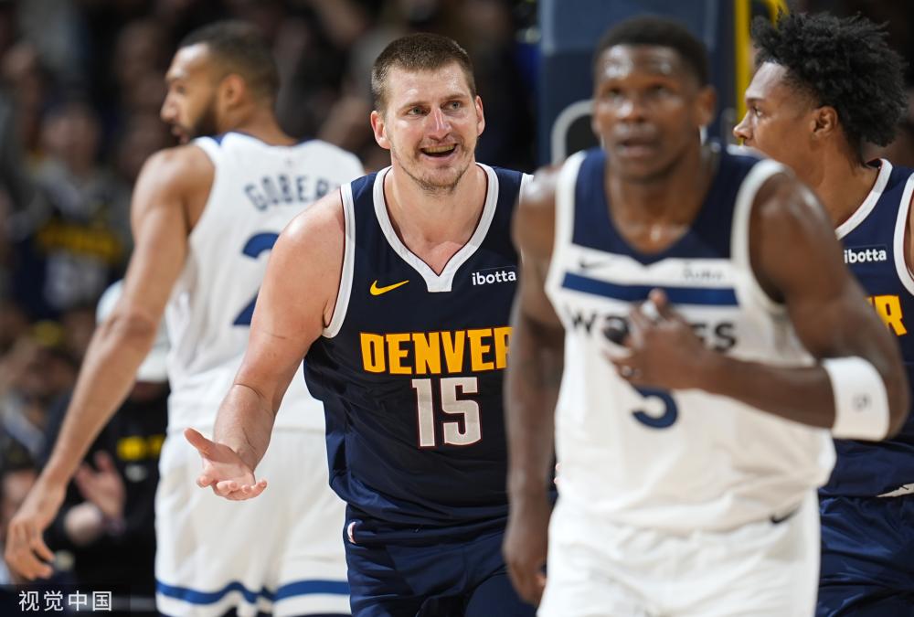 赛的一方情 赛的一方情